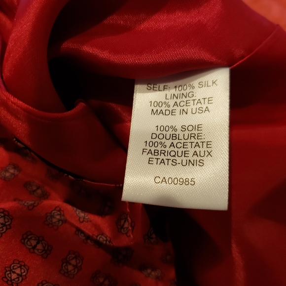 Silk Nanette Lepore Maroon Patterned Shirt Sz 4 - Picture 4 of 4